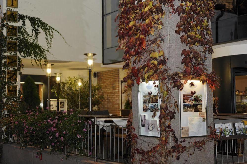 Hotel Krone - Eat, Drink, Stay Bressanone Exterior foto